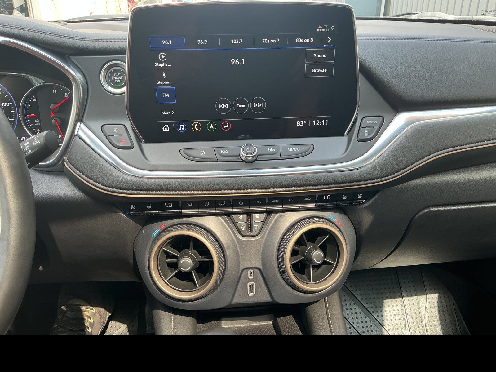 Used 2023 Chevrolet Blazer Premier w/ Driver Confidence II Package AWD/4WD image 19