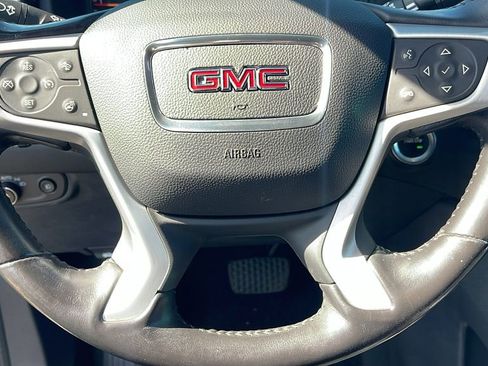 Used 2021 GMC Terrain SLT w/ Elevation Edition image 22