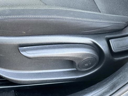 Used 2023 Kia Forte LXS image 27