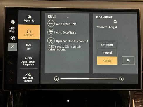 Used 2024 Land Rover Range Rover Sport SE image 44