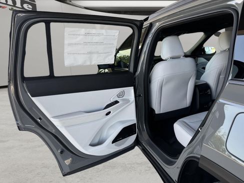 New 2026 Jeep Cherokee Limited AWD/4WD image 8
