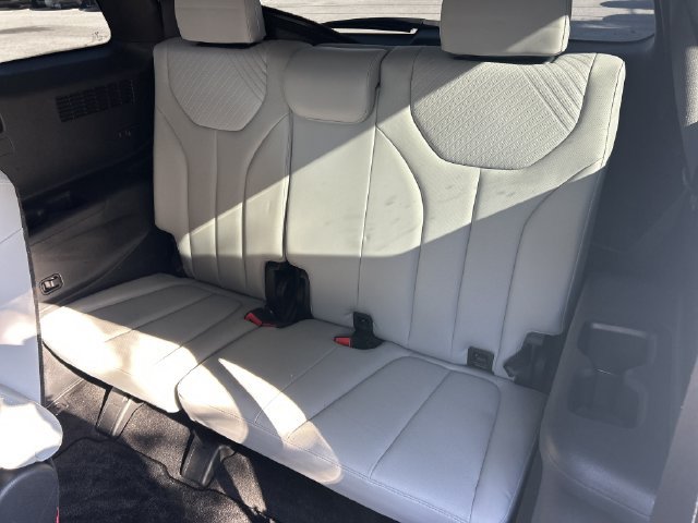 Used 2024 Hyundai Palisade SEL w/ Premium Package FWD image 35