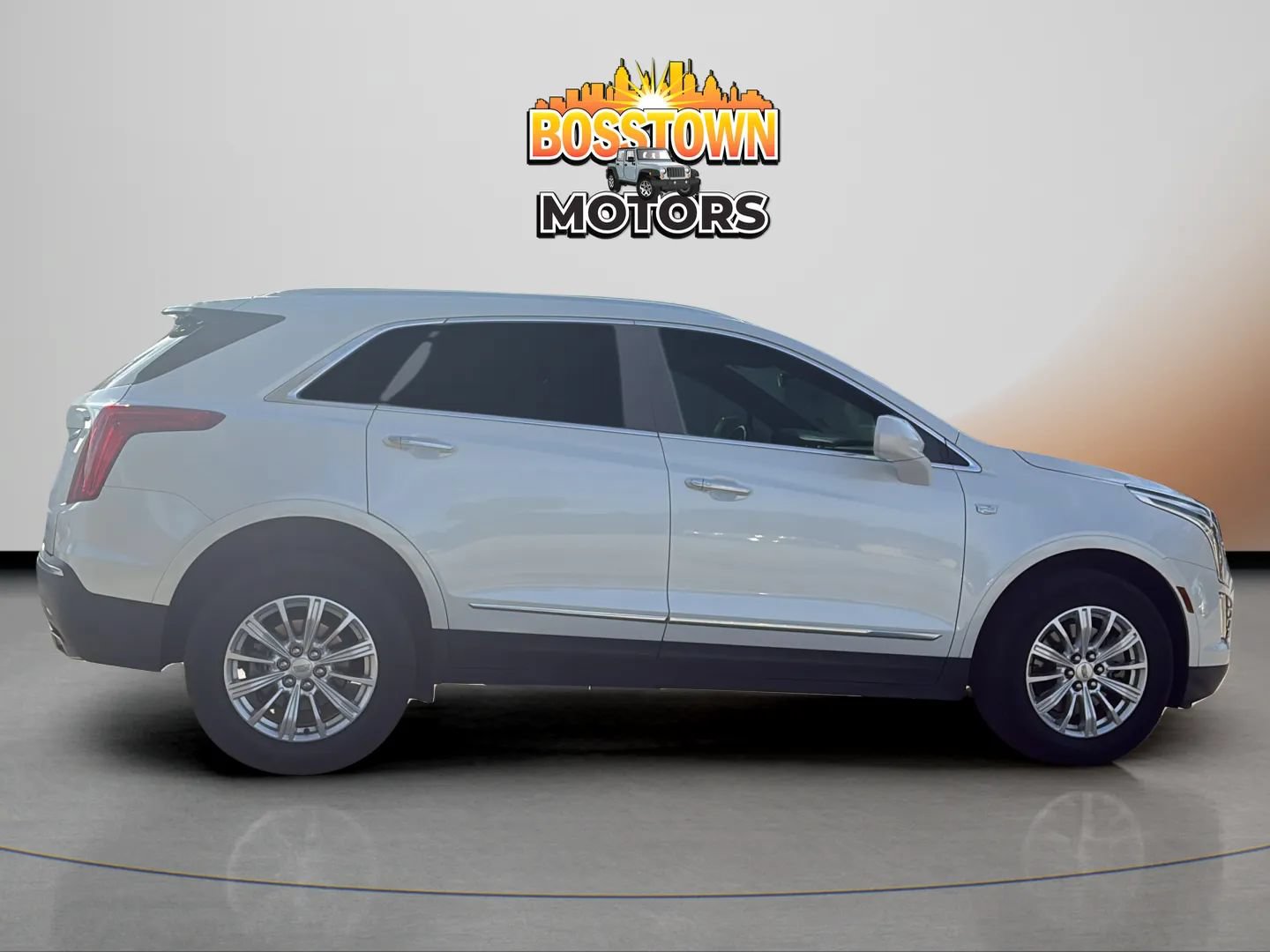 Used 2018 Cadillac XT5 FWD image 8