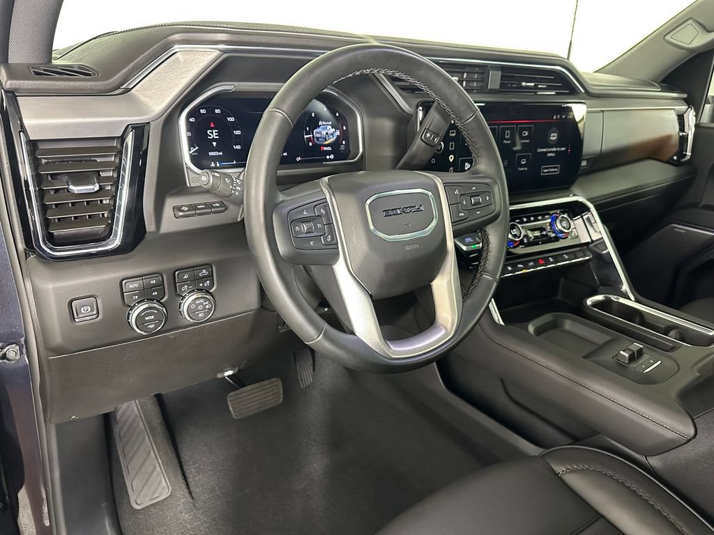 Used 2026 GMC Sierra 3500 Denali w/ Denali Reserve Package AWD/4WD image 11