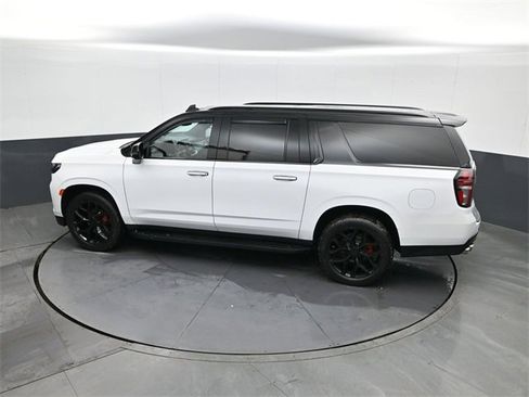 Certified 2021 Chevrolet Suburban Premier w/ Premium Package image 20