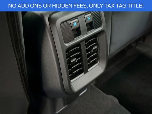 New 2025 Ford Bronco 4-Door image 23