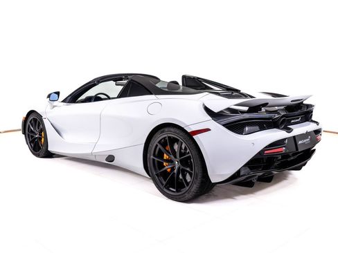 Used 2021 McLaren 720S Performance RWD image 5