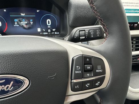 New 2026 Ford Explorer Active w/ Active Comfort Package image 24