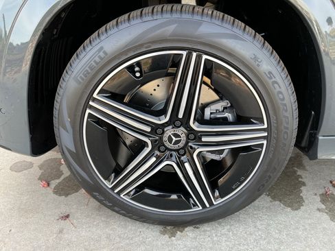 Used 2026 Mercedes-Benz GLE 450 GLE 450 image 11