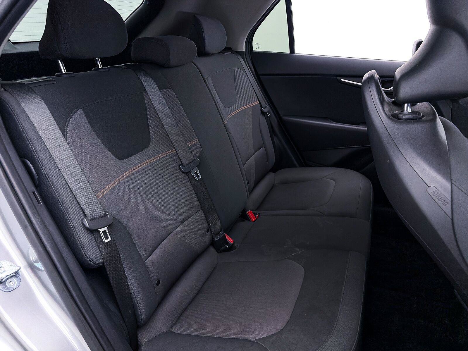Used 2023 Kia Niro LX FWD image 31