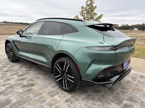 Used 2024 Aston Martin DBX 707 image 6