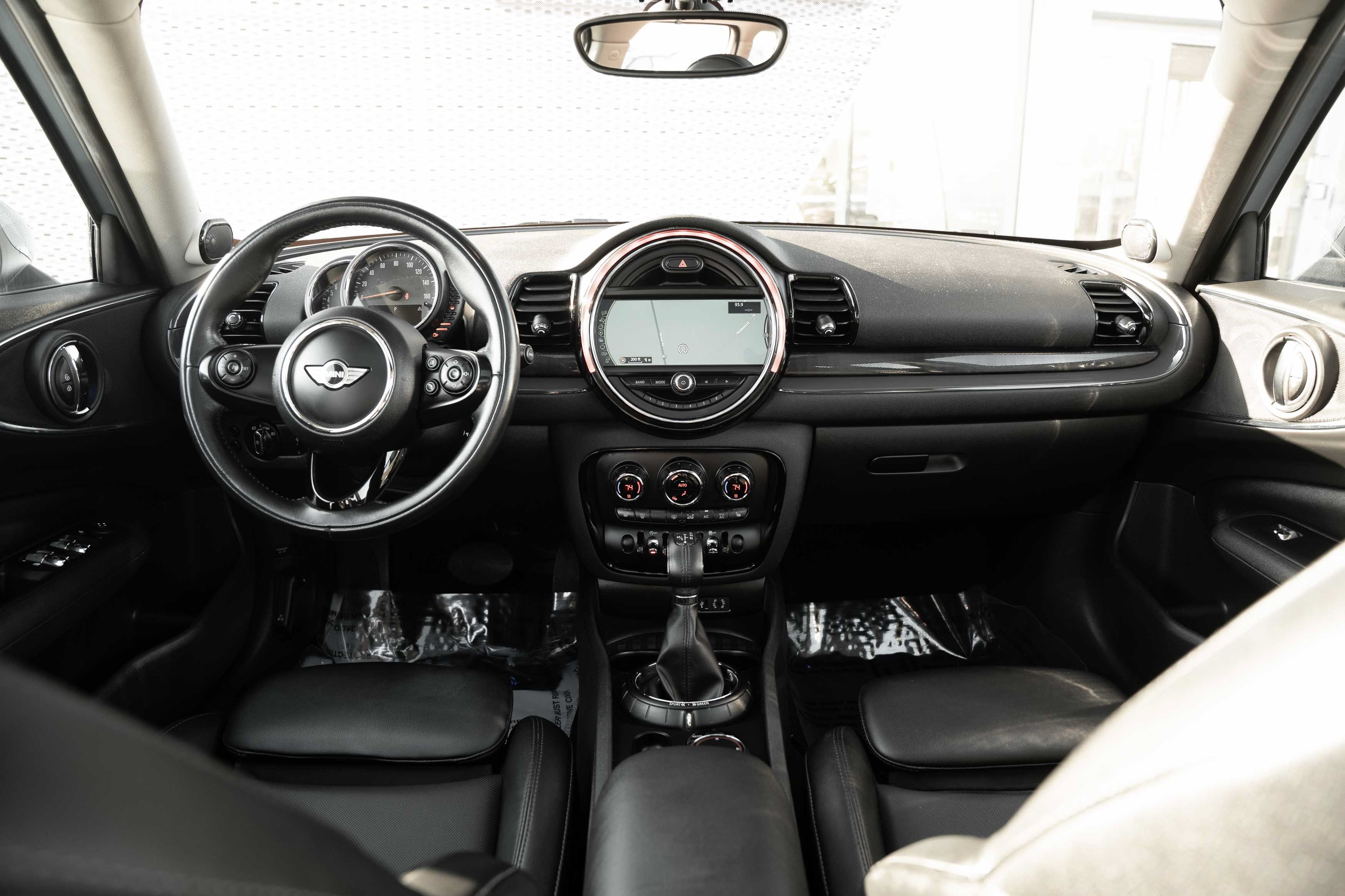 Used 2017 MINI Cooper Clubman ALL4 AWD/4WD image 8
