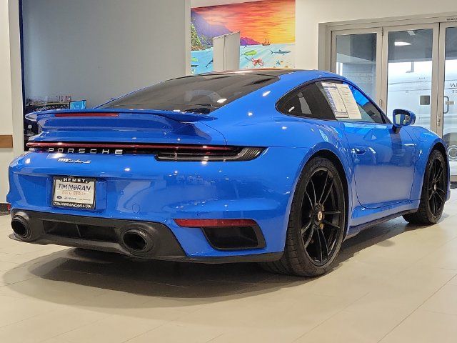 Used 2022 Porsche 911 Turbo S AWD/4WD image 3