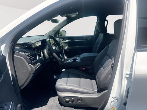New 2026 GMC Acadia Elevation w/ Black Edition AWD/4WD image 18
