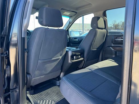 Used 2021 Chevrolet Silverado 1500 LT Trail Boss image 16