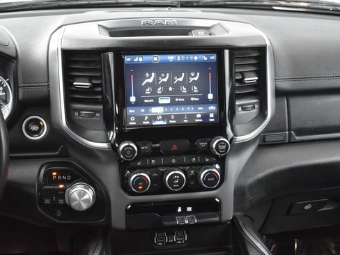 Used 2024 RAM 1500 Laramie AWD/4WD image 15