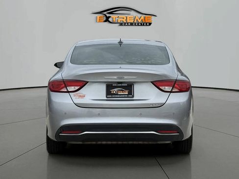 Used 2015 Chrysler 200 Limited w/ Spring Special Group FWD image 5