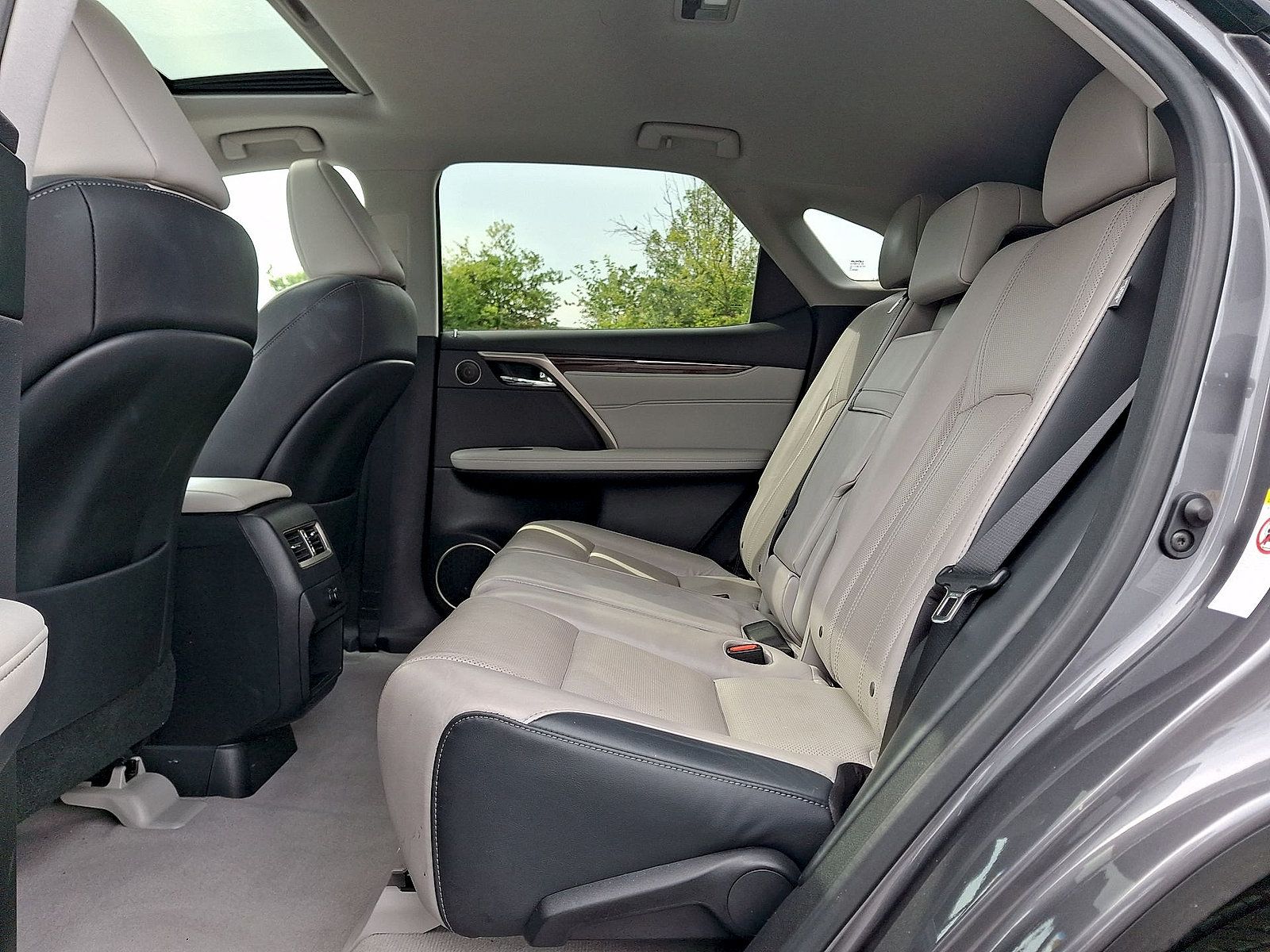 Used 2017 Lexus RX 350 FWD image 7