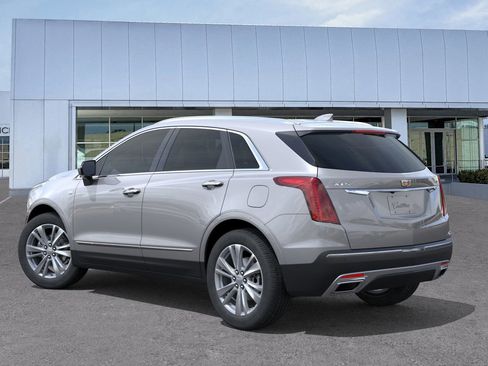 New 2025 Cadillac XT5 Premium Luxury image 3