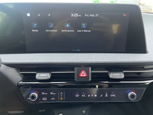 Used 2022 Kia EV6 Wind w/ Wind Technology Package image 28