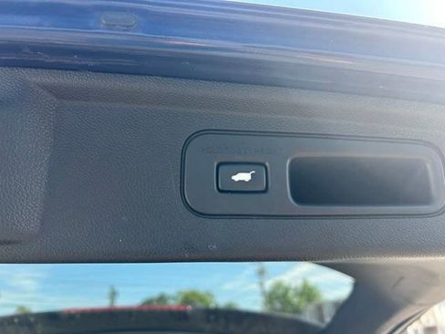 Used 2019 Honda Odyssey EX-L image 11