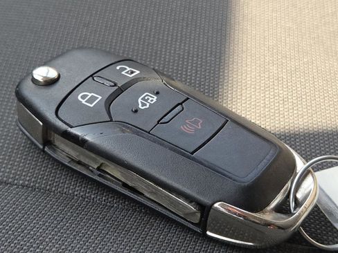 Used 2024 Ford Transit 350 XLT image 34