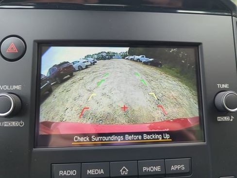 Certified 2025 Subaru Impreza 2.0i image 22