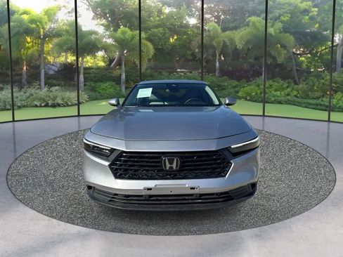 Used 2024 Honda Accord EX image 2