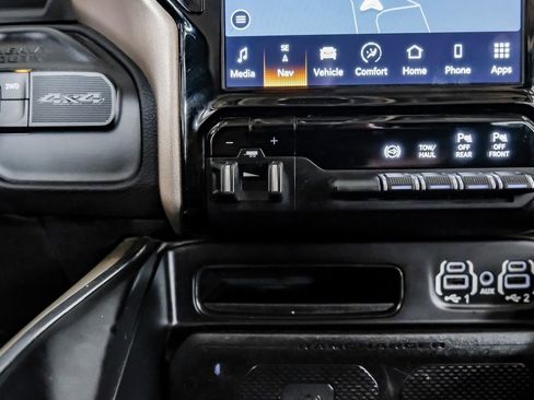 Used 2022 RAM 3500 Laramie image 24