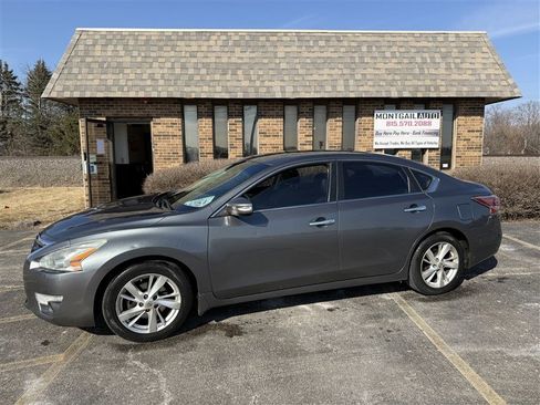 Used 2015 Nissan Altima 2.5 SL w/ Technology Package image 1