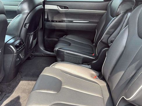 Used 2023 Hyundai Palisade SEL w/ Cargo Package AWD/4WD image 17