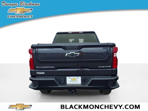 Used 2022 Chevrolet Silverado 1500 Custom Trail Boss image 4