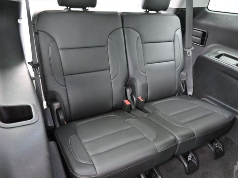 Used 2020 GMC Acadia SLT FWD image 35