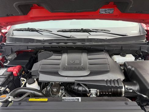 Used 2024 Nissan Titan PRO-4X w/ Pro-4x Convenience Package image 20
