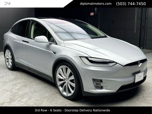 Used 2016 Tesla Model X Performance image 9