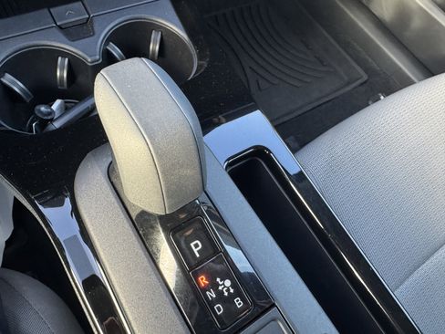 Used 2024 Toyota Prius LE image 29