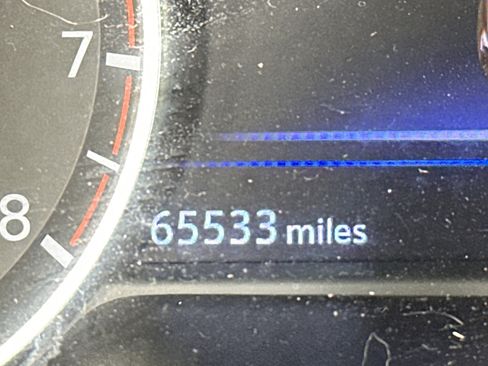 Used 2023 Nissan Murano SV image 5