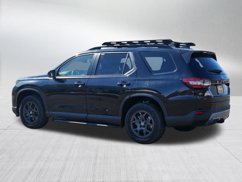 New 2026 Honda Pilot TrailSport image 5