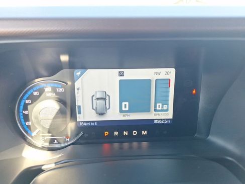 Used 2022 Ford Bronco Outer Banks w/ Sasquatch Package image 14