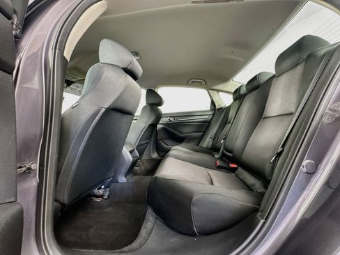 Used 2018 Honda Accord LX image 22