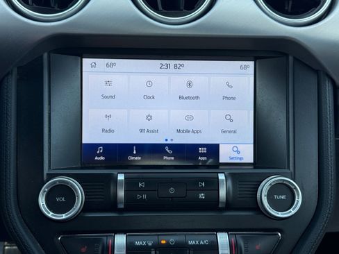 Used 2020 Ford Mustang Premium RWD image 13