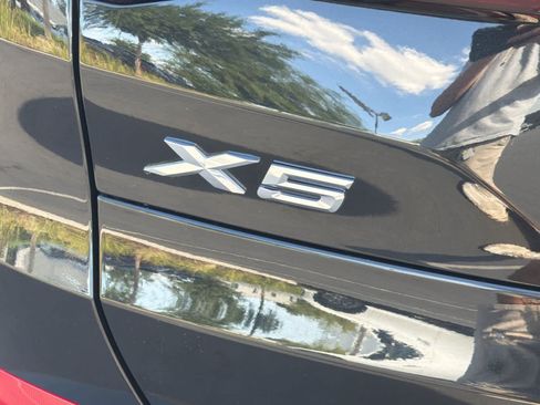 Used 2023 BMW X5 xDrive40i AWD/4WD image 32