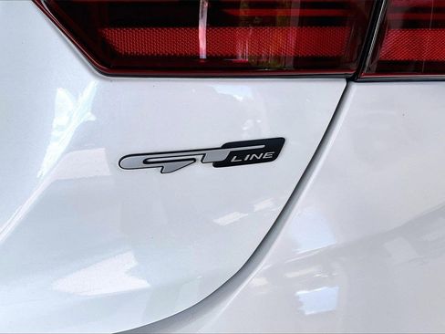 Used 2023 Kia Forte GT-Line w/ GT-Line Premium Package image 7