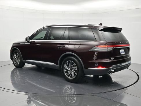 Used 2020 Lincoln Aviator 2WD w/ Class IV Trailer Tow Package image 7
