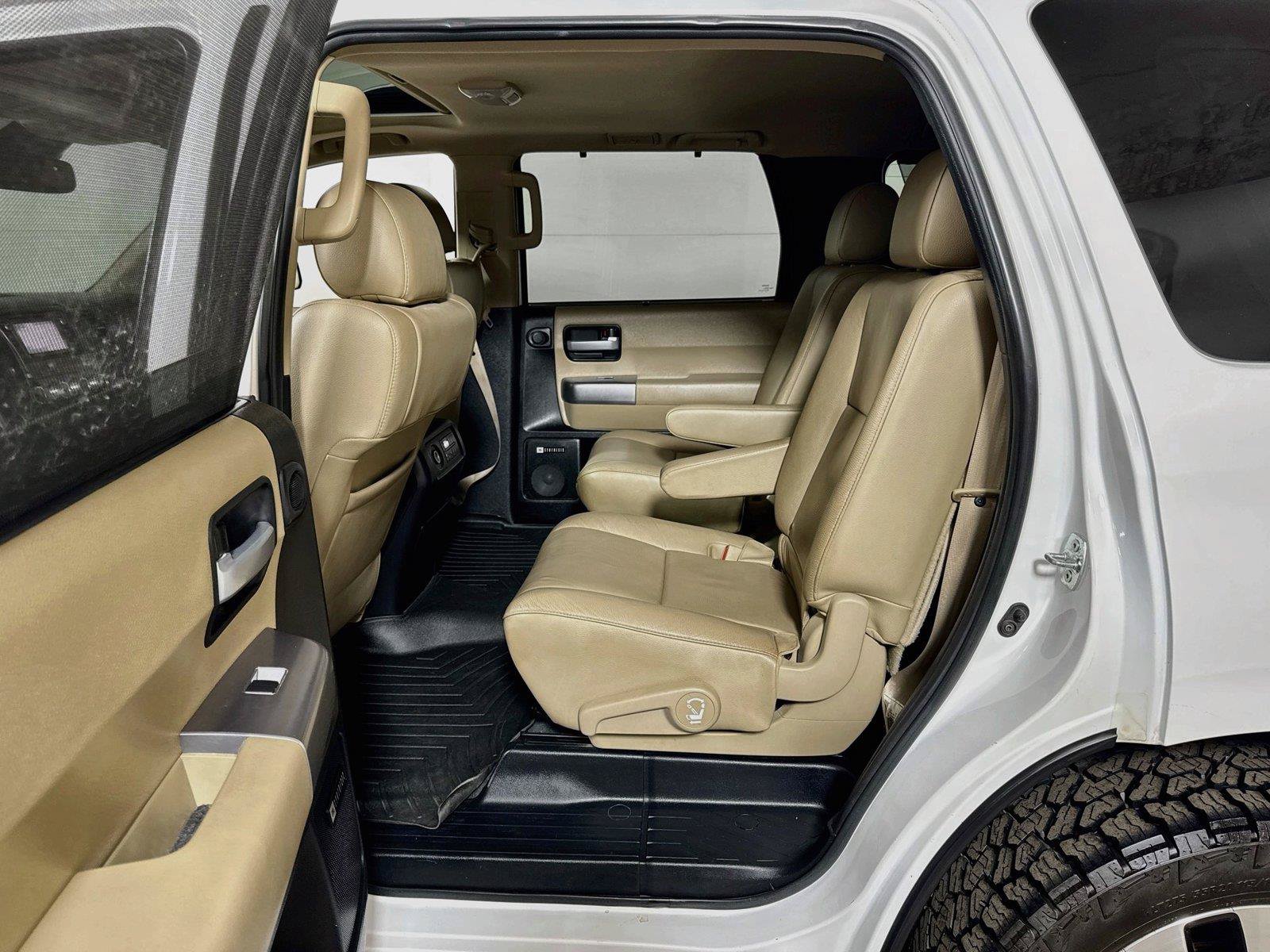 Used 2018 Toyota Sequoia Limited w/ Safety & Convenience Package RWD image 24