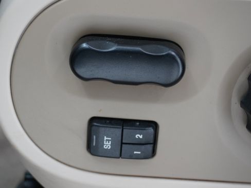 Used 2004 Ford F150 Lariat image 14