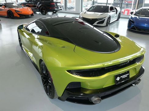 Used 2022 McLaren GT RWD image 16