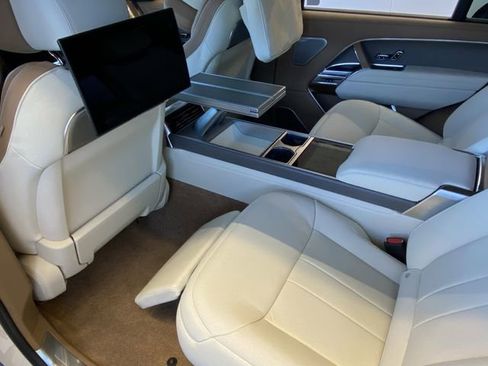 New 2025 Land Rover Range Rover SV image 14