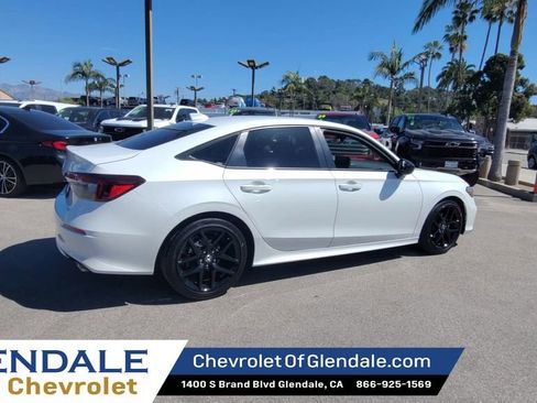 Used 2025 Honda Civic Sport image 8