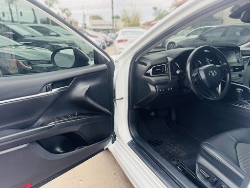 Used 2021 Toyota Camry SE image 17